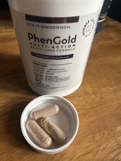 Phengold pot opened with capsules in lid